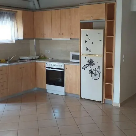 Seafront Spacious, New Built Apartment! *