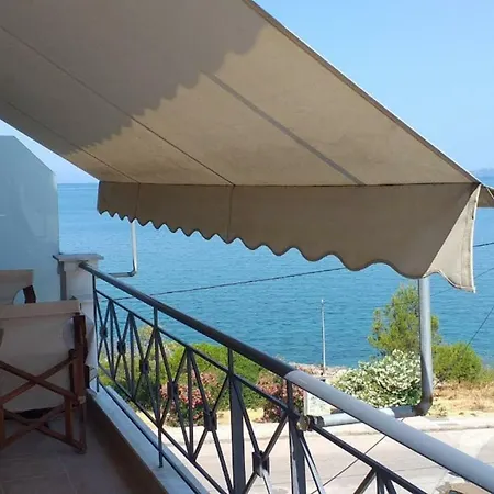 Seafront Spacious, New Built Apartment! Apartamento